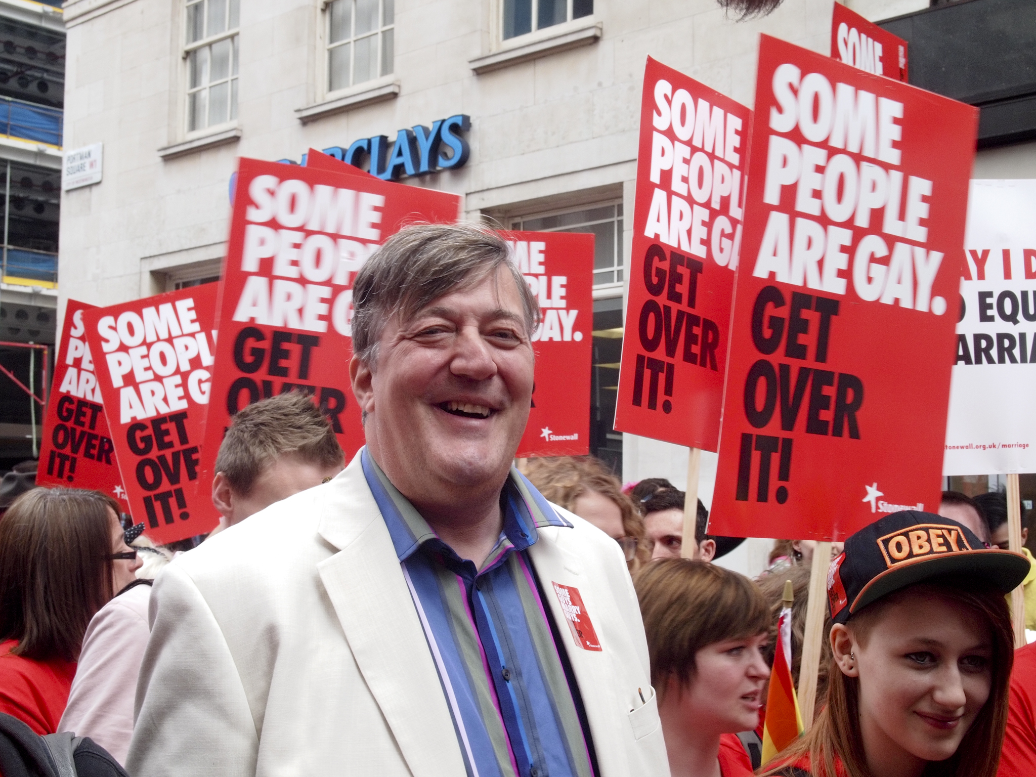 Stephen Fry – Out There