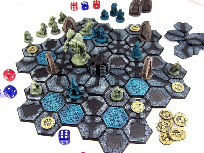 3d-printed-multiplayer-dungeon-rpg-board-game-680x510