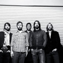 Foo Fighters concorda em tocar em show organizado por fãs