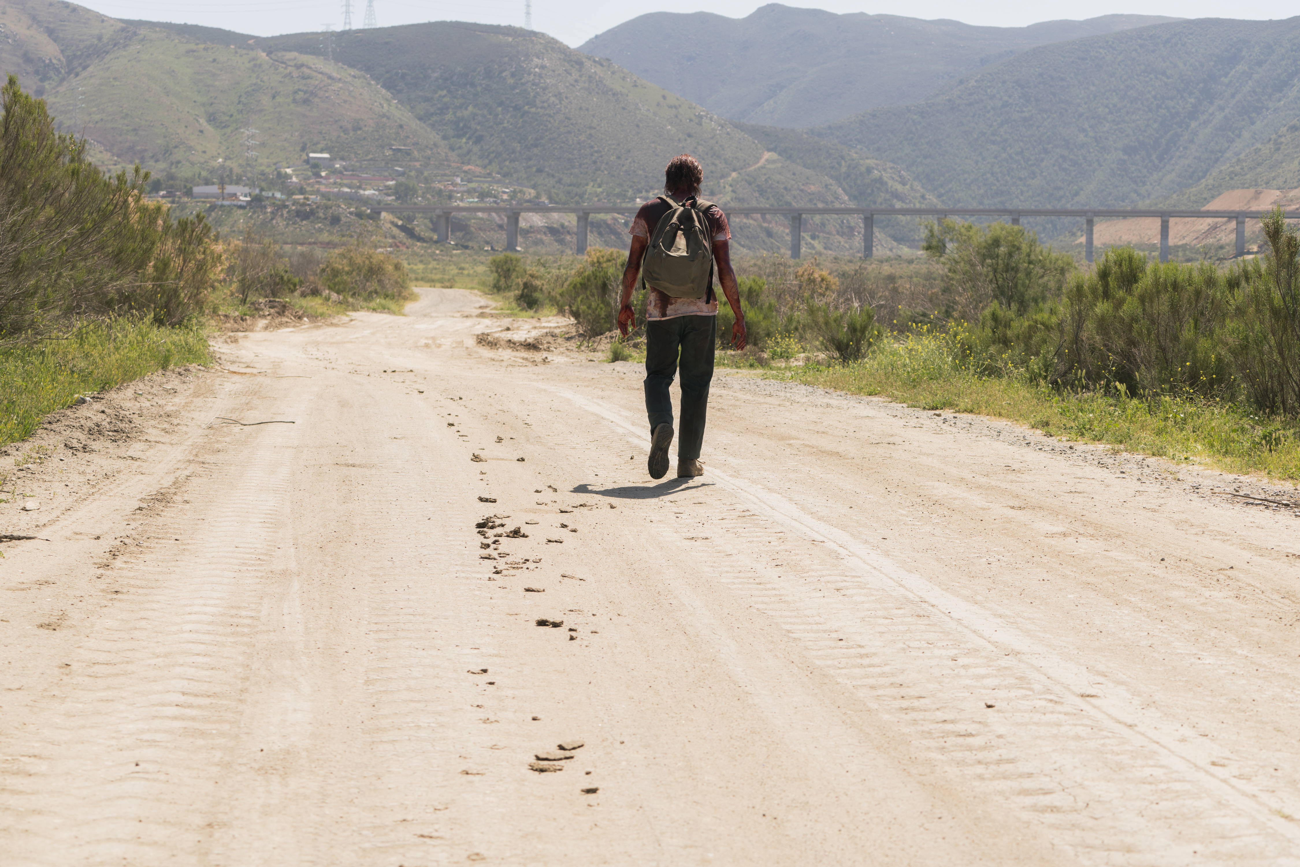 Frank Dillane as Nick Clark - Fear The Walking Dead _ Season 2, Episode 8 - Photo Credit: Richard Foreman Jr/AMC