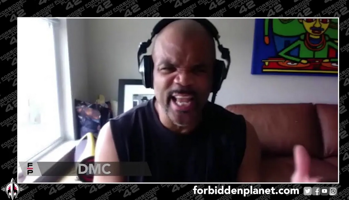 Run DMC faz um rap freestyle em homenagem aos 42 anos de Forbidden Planet