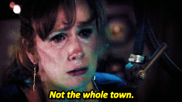 tumblr_nwdu7iS2gx1rarhxho1_r3_400